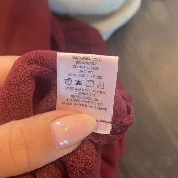 Ro & De maroon Split Neck peplum blouse - Picture 7 of 7